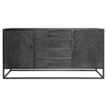 De Dressoir New York | 165 cm is een modern zwart houten dressoir met vier centrale lades, twee zijkastjes met visgraatmotief, slanke metalen handgrepen en een rechthoekig metalen onderstel.