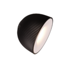De REALITY Tafellamp MAXIMA is een moderne, zwarte, geribbelde, koepelvormige wand- of plafondlamp met een stralend wit interieur, afgebeeld tegen een witte achtergrond.