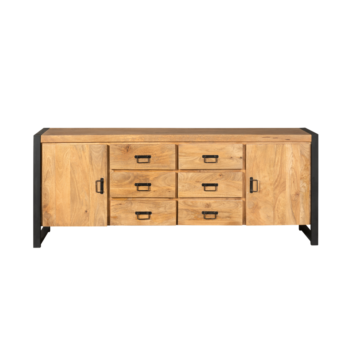 De Dressoir Boaz 200 cm is een houten dressoir met zes centrale lades en twee zijkasten, geaccentueerd door zwarte metalen frames en handgrepen, afgebeeld tegen een witte achtergrond.