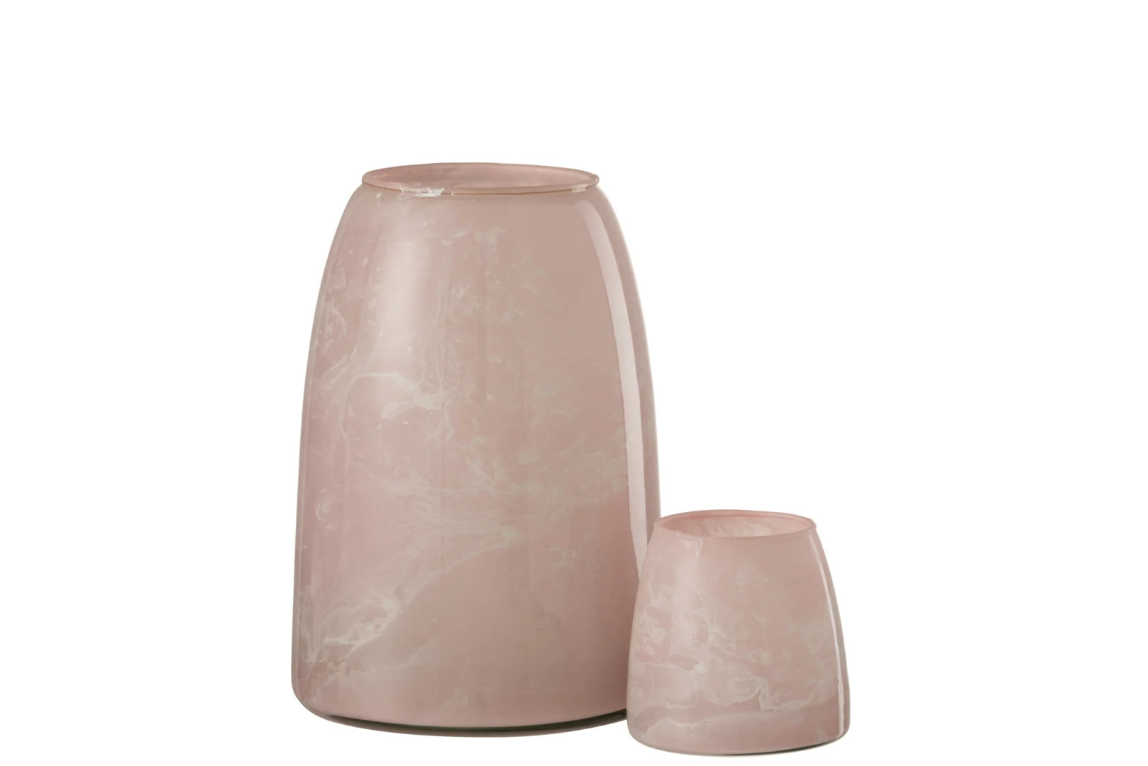 De Theelichthouder Rosa Glas Roze Groot is een hoge, cilindervormige glazen vaas met een roze marmerpatroon, afgebeeld naast een kleinere taps toelopende vaas op een witte achtergrond.