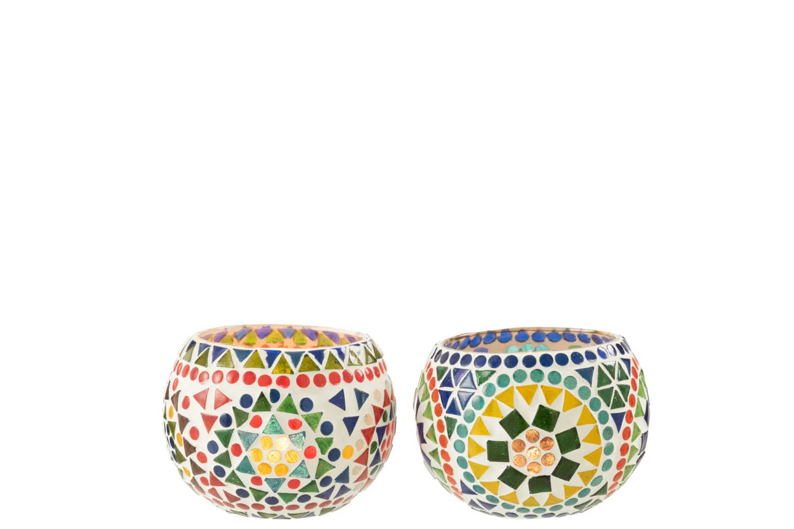 Set van twee Theelichthouder Eki Mozaïek Glas Mix Medium kandelaars met kleurrijke mozaïekpatronen - driehoeken, cirkels en zeshoeken in rood, groen, geel, blauw en oranje - op helder glas.