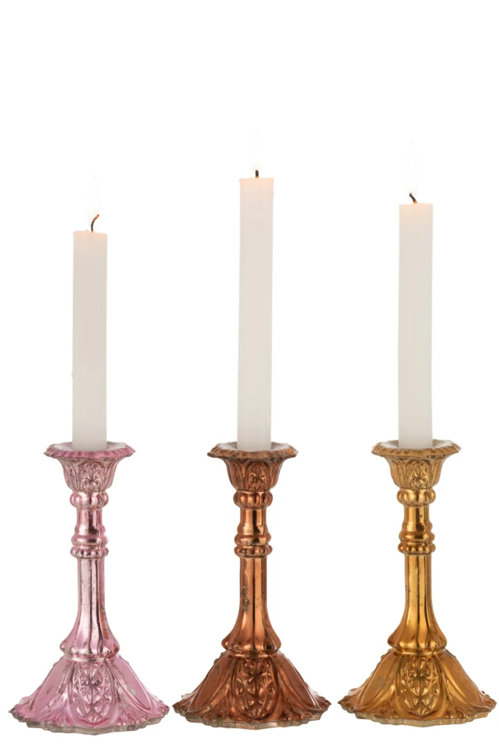 De Kaarsenhouder Oosters Glas Roze Goud Bruin Medium Set 3 bestaat uit drie kandelaars in roze, goud en bruin glas, naast elkaar geplaatst tegen een witte achtergrond.