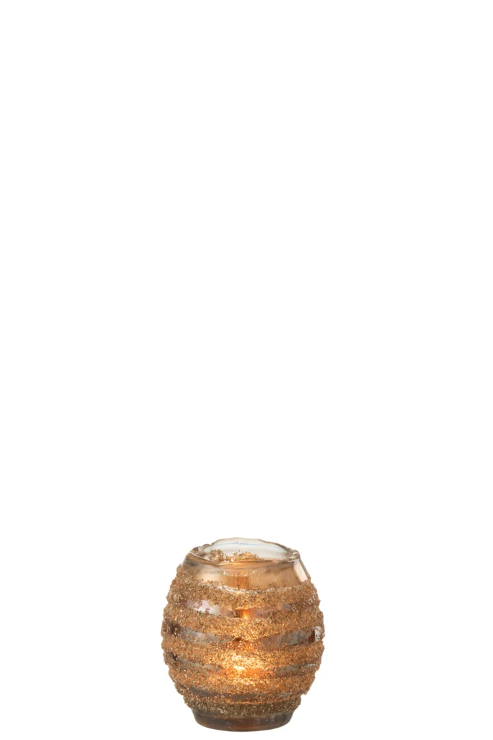 Theelichthouder Streep Rond Glas Bruin Klein is een kleine, ronde glazen kandelaar met horizontale ribbels, een gestructureerde goudbruine afwerking en straalt een warme gloed uit wanneer hij brandt.