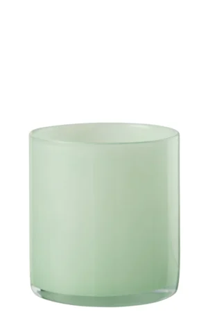 Theelichthouder Jade Glas Lichtgroen Medium is een doorschijnende, lichtgroene, cilindervormige glazen houder met rechte zijkanten en een platte basis, afgebeeld tegen een witte achtergrond.