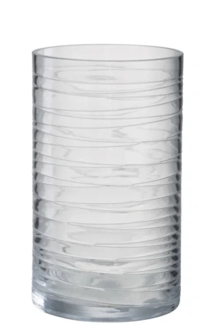 De Kaarsenhouder Orkaan Strepen Glas Transparant Groot is een grote, heldere glazen houder met een cilindrische vorm en een elegant horizontaal wervelpatroon rond het oppervlak.