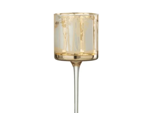 Theelichthouder Op Voet Bomen Glas Goud Groot is een hoge kandelaar met een heldere glazen voet en een goudkleurig boomontwerp op de cilindrische bovenkant, met een slanke steel en ronde voet tegen een witte achtergrond.