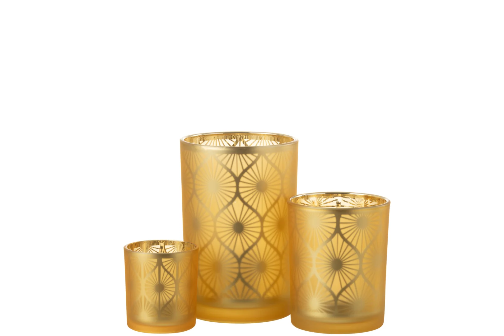 De Kaarsenhouder Orkaan Rhomb Bloemen Glas Geel is een grote kandelaar van goudkleurig glas met een matte afwerking en geometrische patronen, perfect voor stijlvolle displays tegen een witte achtergrond.