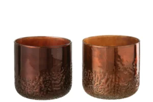 De Hurricane Spiegel Glas Koper Rood Set 2 heeft twee bruine glazen kandelaars met gestructureerde, gebobbelde onderste helften, naast elkaar op een witte achtergrond.