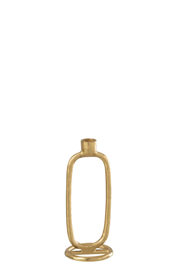 De Kaarsenhouder Ovaal Aluminium Goud is een goudmetalen kandelaar met een open, langwerpig ovaal ontwerp en een kleine ronde voet, afgebeeld tegen een witte achtergrond.