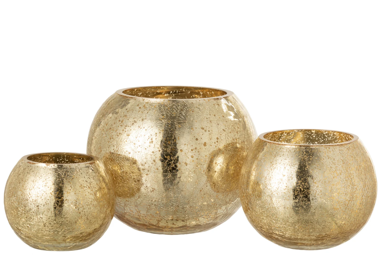 Een grote, glanzende theelichthouder van goudglas met een gebarsten textuur, Orkaan Craquelure Glas Goud Groot genaamd, wordt weergegeven op een witte achtergrond.