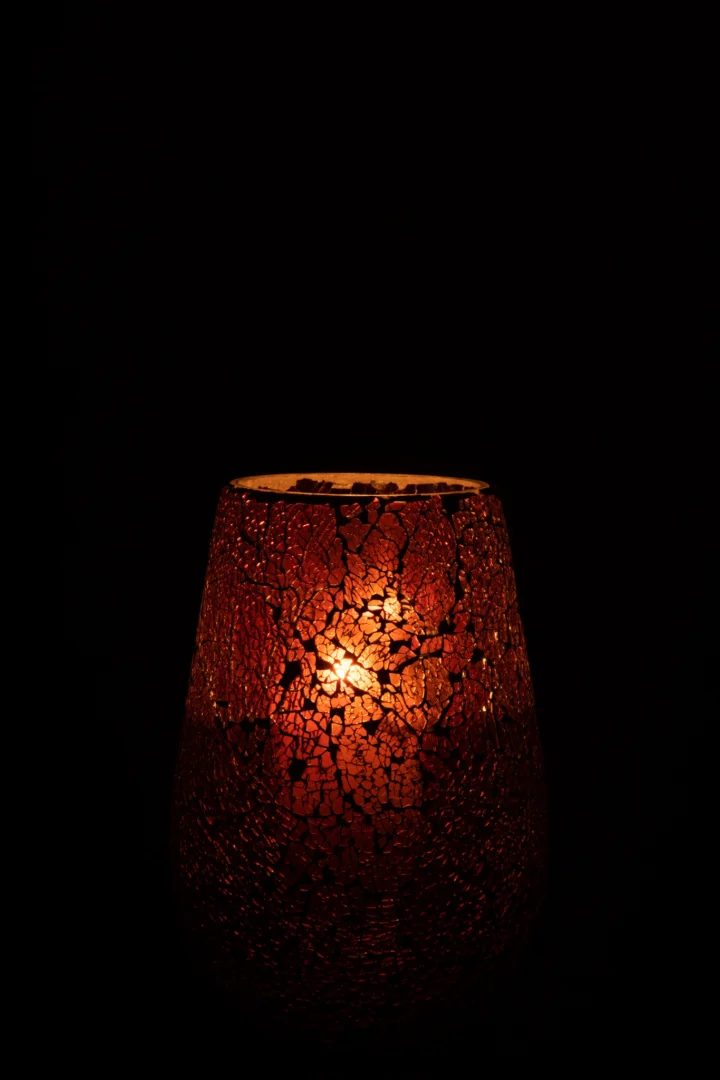 Een grote bruine glazen kaarsenhouder, Kaarsenhouder Ali Glas Bruin Groot.