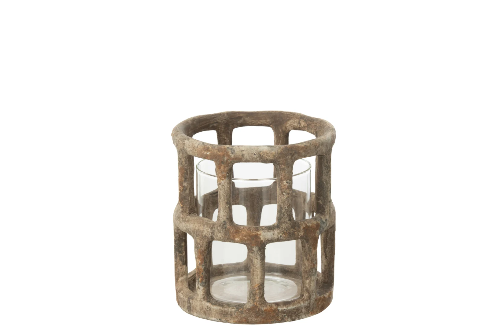 De Kaarsenhouder Orkaan Antiek Polyresin Glas Groot heeft een cilindrische kandelaar van helder glas, gevat in een rustieke, antiek uitziende kooi van polyresin metaal met verticale en horizontale spijlen, tegen een witte achtergrond.