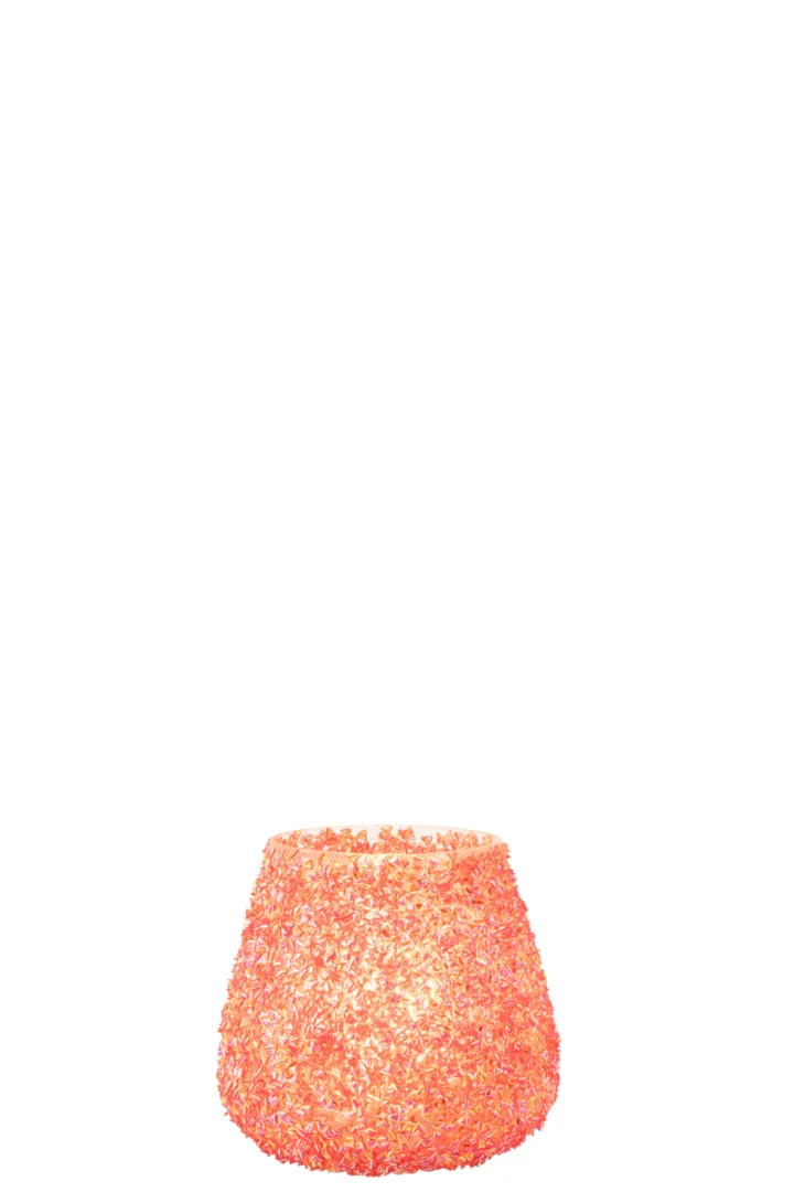 De Theelichthouder Glas Kralen Donker Oranje Klein, een kleine ronde kandelaar met een kralenstructuur voor een sprankelend effect, is gecentreerd op een witte achtergrond.