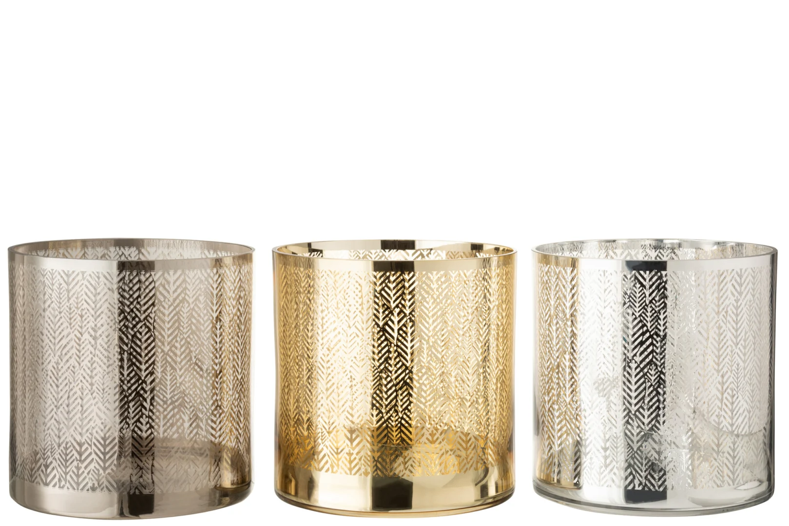 De Kaarsenhouder Glas Graanmotief Zilver Goud Grijs Set 3 heeft drie cilindrische glazen kandelaars met een subtiel visgraatmotief in zilver, goud en grijs, naast elkaar geplaatst op een witte achtergrond.