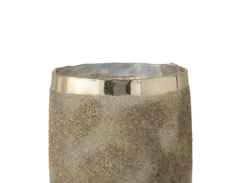 Theelichthouder Frosty Ronde Glas Zilver Extra groot: een grote, ronde glazen theelichthouder met een metallic zilveren rand en gestructureerd zandbeige lichaam, weergegeven tegen een witte achtergrond.