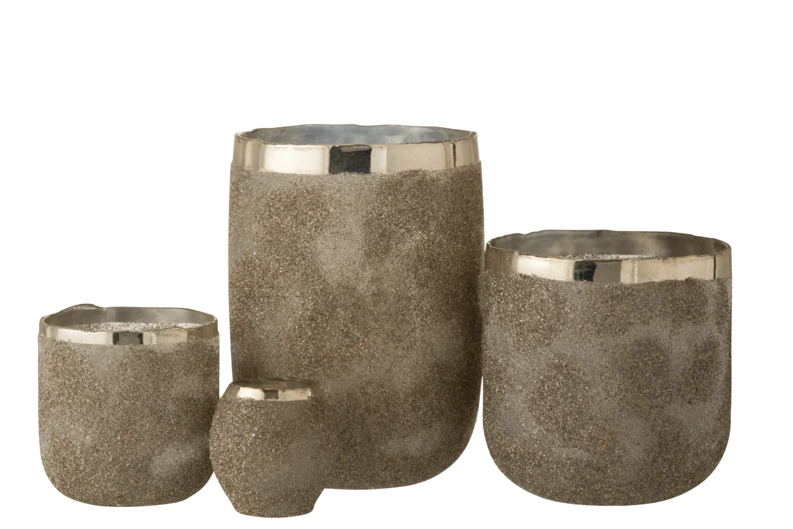 Theelichthouder Frosty Ronde Glas Zilver Extra groot heeft een grote, ronde glazen kandelaar met een frosty zilveren afwerking, afgebeeld tegen een witte achtergrond.