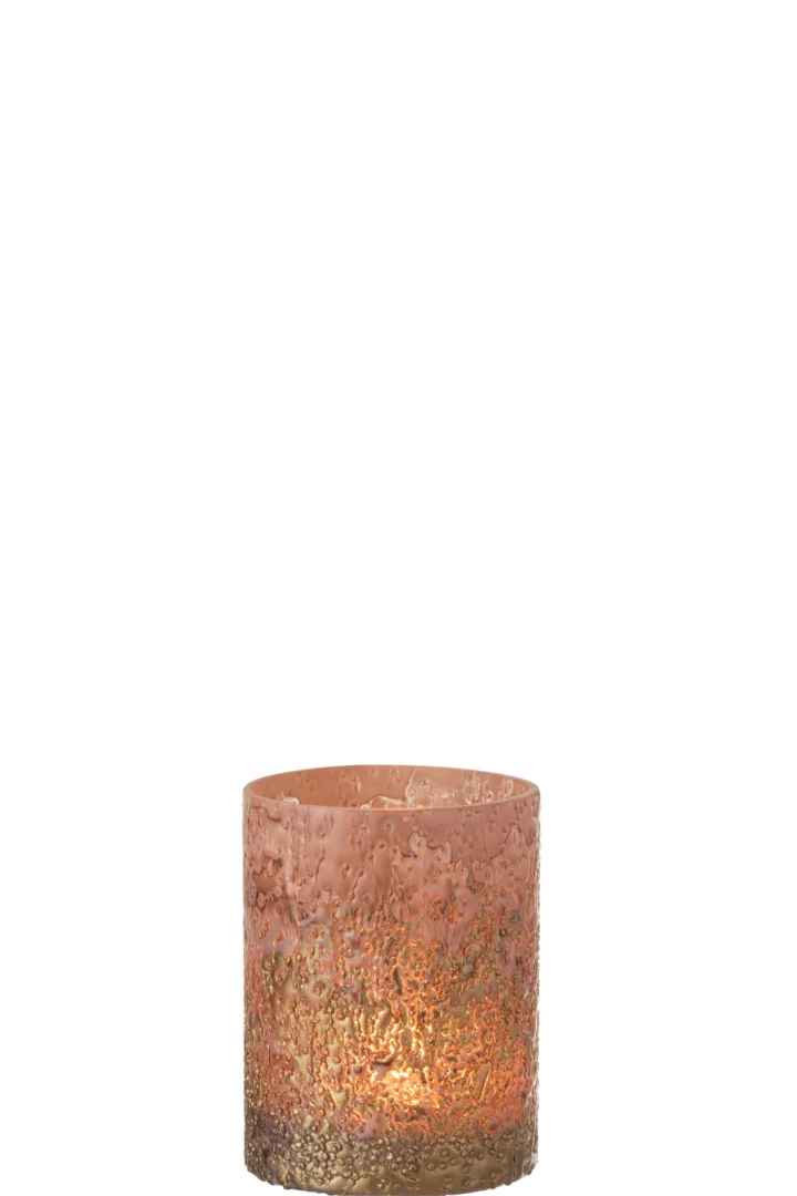 De Kaarsenhouder Orkaan Lijn Glas Roze Goud Klein is een bruinroze glazen kandelaar met een gloeiende kaars erin, warm verlicht tegen een effen witte achtergrond.