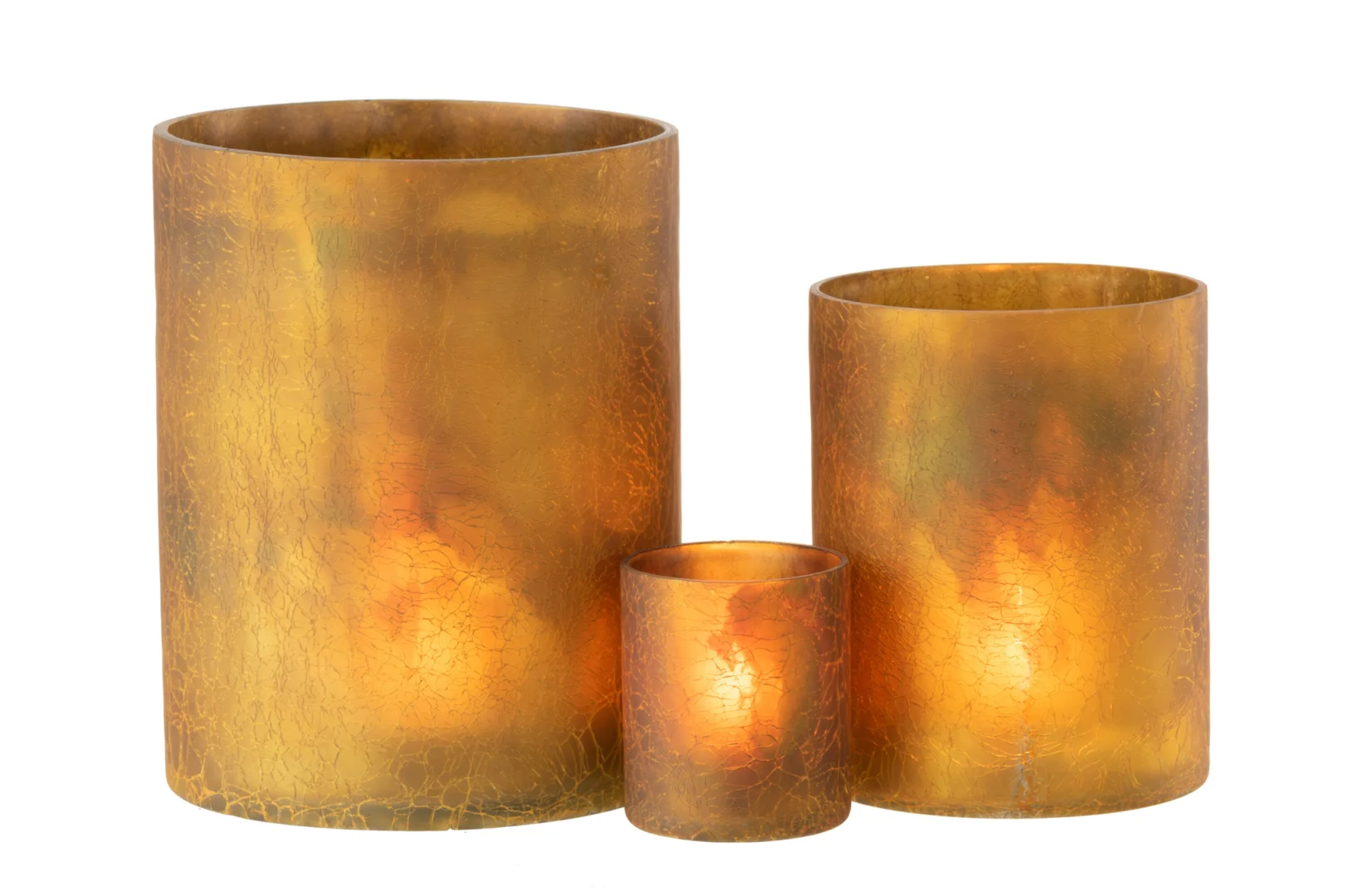 De Kaarsenhouder Hurricane Glas Oker Groot is een gouden, doorschijnende kandelaar die warm gloeit als er een kaars in brandt, perfect om een gezellige sfeer te creëren.