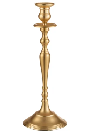 De Kandelaar Klassiek Aluminium Mat Goud Medium is een hoge, elegante kandelaar met een uitlopende voet, slanke gebogen steel en ronde top in matgouden afwerking.