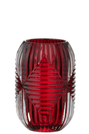 Theelichthouder Hoge lijnen Glas Rood is een rode glazen houder met verticale en diagonale ribbels, een geometrisch ruitpatroon op de zijkanten en een gladde bovenrand.