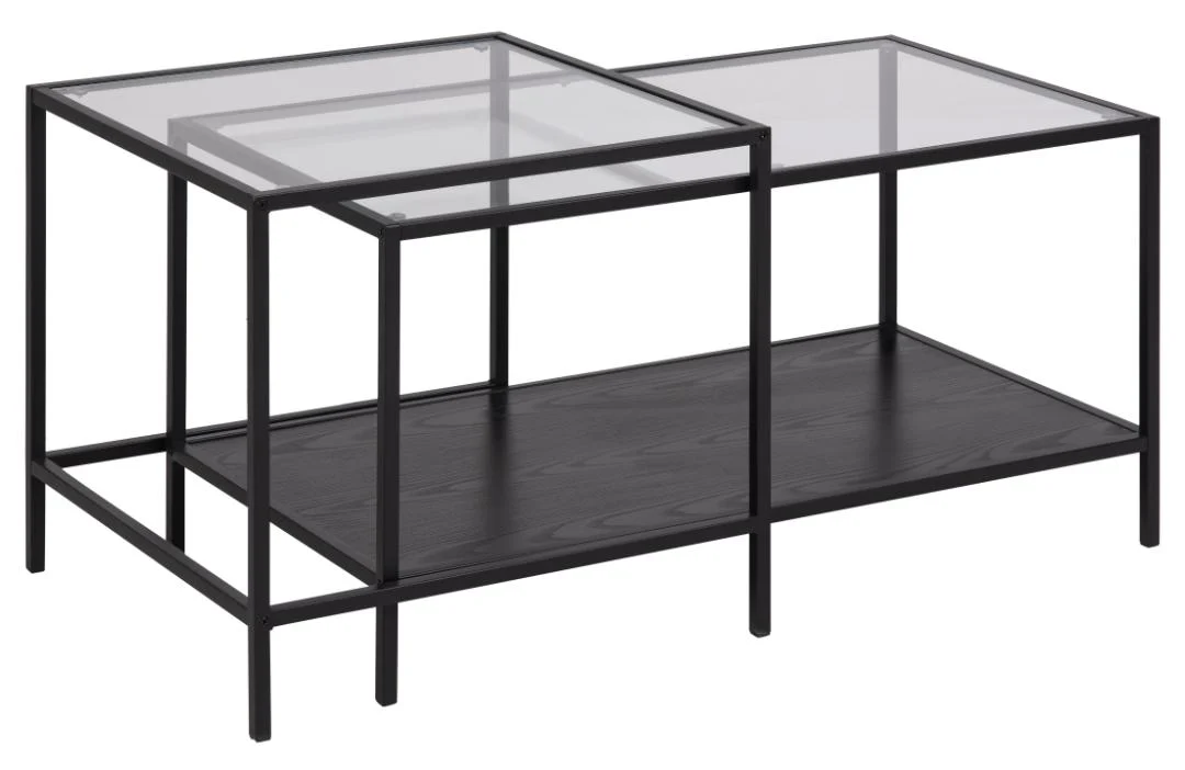 De Salontafel Zwart 50 x 45 CM Rechthoek heeft een modern ontwerp met een zwart kunststof frame en twee tafelbladen op verschillende hoogtes.