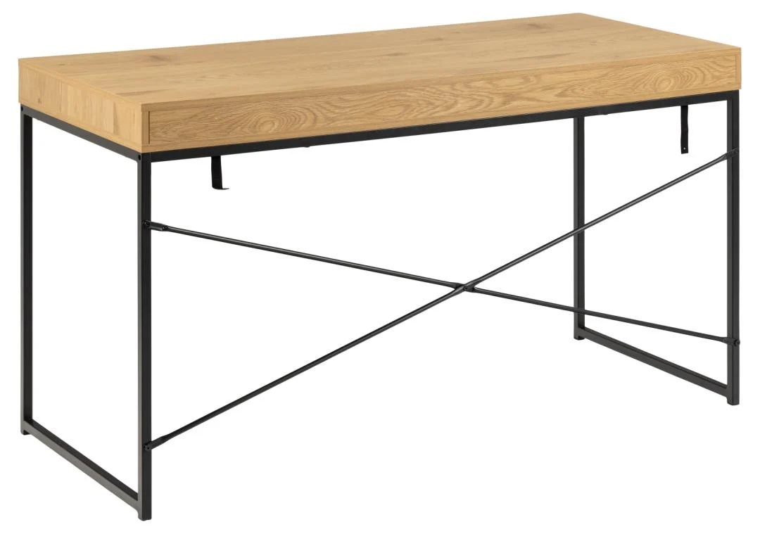 Bureau 140x58 eiken melamine met zwart stalen frame. Modern bureau voor kantoor of thuiswerkplek.