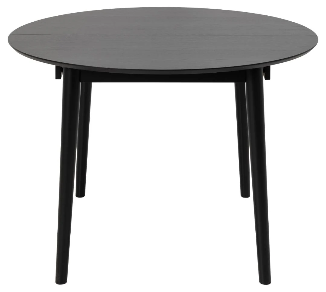 De Eettafel Nieuwe Sfeer 115 CM Rond is een ronde, zwarte uitschuifbare eettafel van eikenhout, met vier rechte poten en een minimalistisch modern ontwerp, van voren gezien tegen een witte achtergrond.