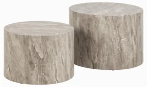 Twee ronde Salontafels Grijs 40 CM Rond Kunststof van verschillende hoogtes, met een cilindrische vorm en grijs gemarmerde steeneffect afwerking, staan naast elkaar op een witte achtergrond.