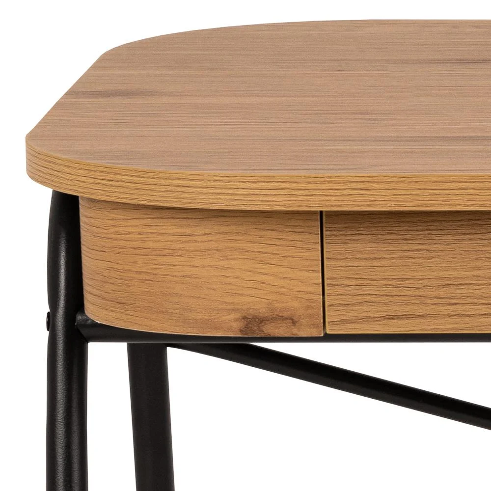 Detailopname bureau 120x60 eikenlook met zwarte poten en 2 lades. Industrieel design.