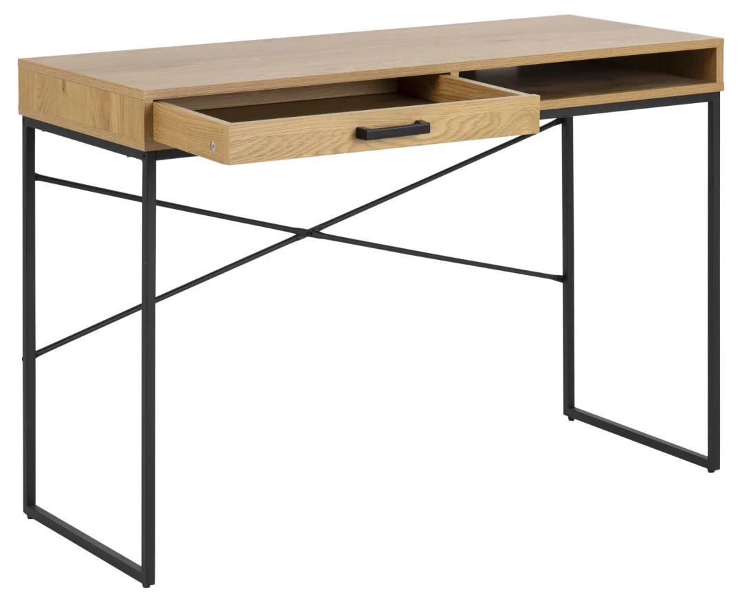 Bureau 110x45 eikenlook met zwarte lade en kabeldoorvoer. Compact bureau voor thuis of kantoor.