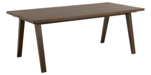 De Eettafel Nieuwe Sfeer is een rechthoekige eiken eettafel (200 x 95 cm) met een donkerbruine afwerking en schuine poten, afgebeeld tegen een witte achtergrond.