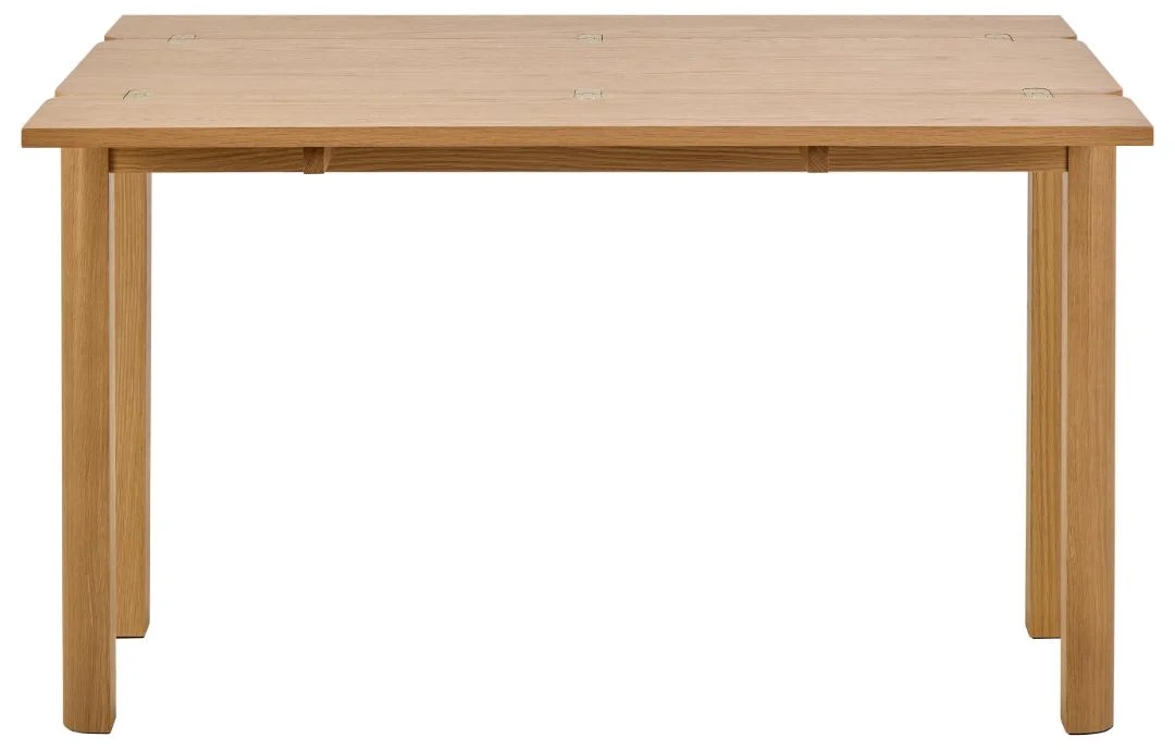 De Eettafel Nieuwe Sfeer is een ronde eiken eettafel (90 x 76 cm) met een lichte natuurlijke afwerking, voorzien van vier rechte poten en een eenvoudig, minimalistisch ontwerp.