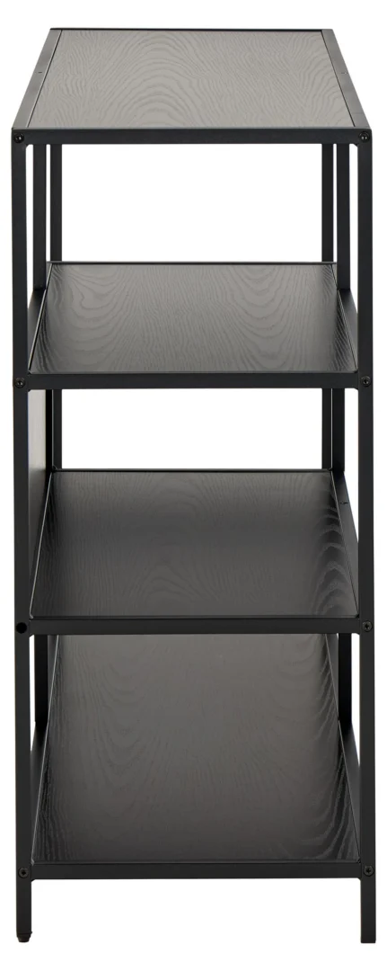 De Seaford boekenkast is een zwarte metalen kast met vier planken en een eenvoudig modern ontwerp. Van voren gezien is elke plank glad en plat, terwijl het frame strakke, rechte lijnen heeft.