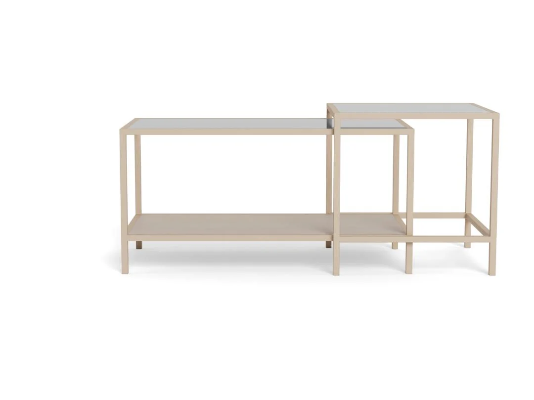 De Salontafel Grijs 45 x 45 CM Rechthoek is een moderne, minimalistische salontafel van kunststof met een strak rechthoekig ontwerp tegen een effen witte achtergrond.