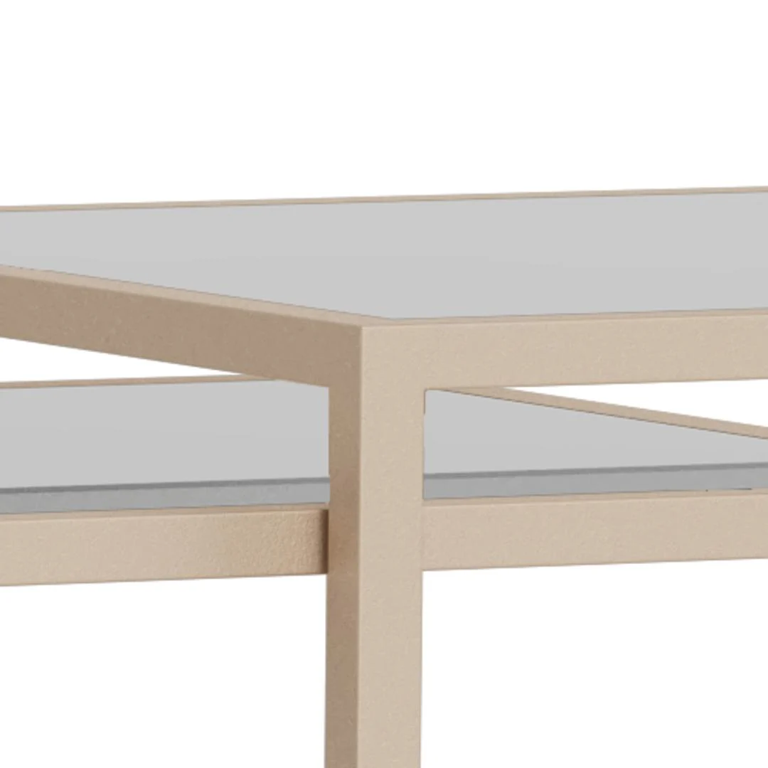 Een close-up van de Salontafel Grijs 45 x 45 CM Rechthoek, met een modern, minimalistisch ontwerp met een grijs kunststof frame en een rechthoekig blad.
