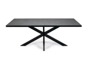 De Stalux Eettafel 'Gijs' (200 x 100cm) heeft een modern rechthoekig ontwerp met een zwart marmeren blad en zwarte kruisende X-vormige metalen poten.
