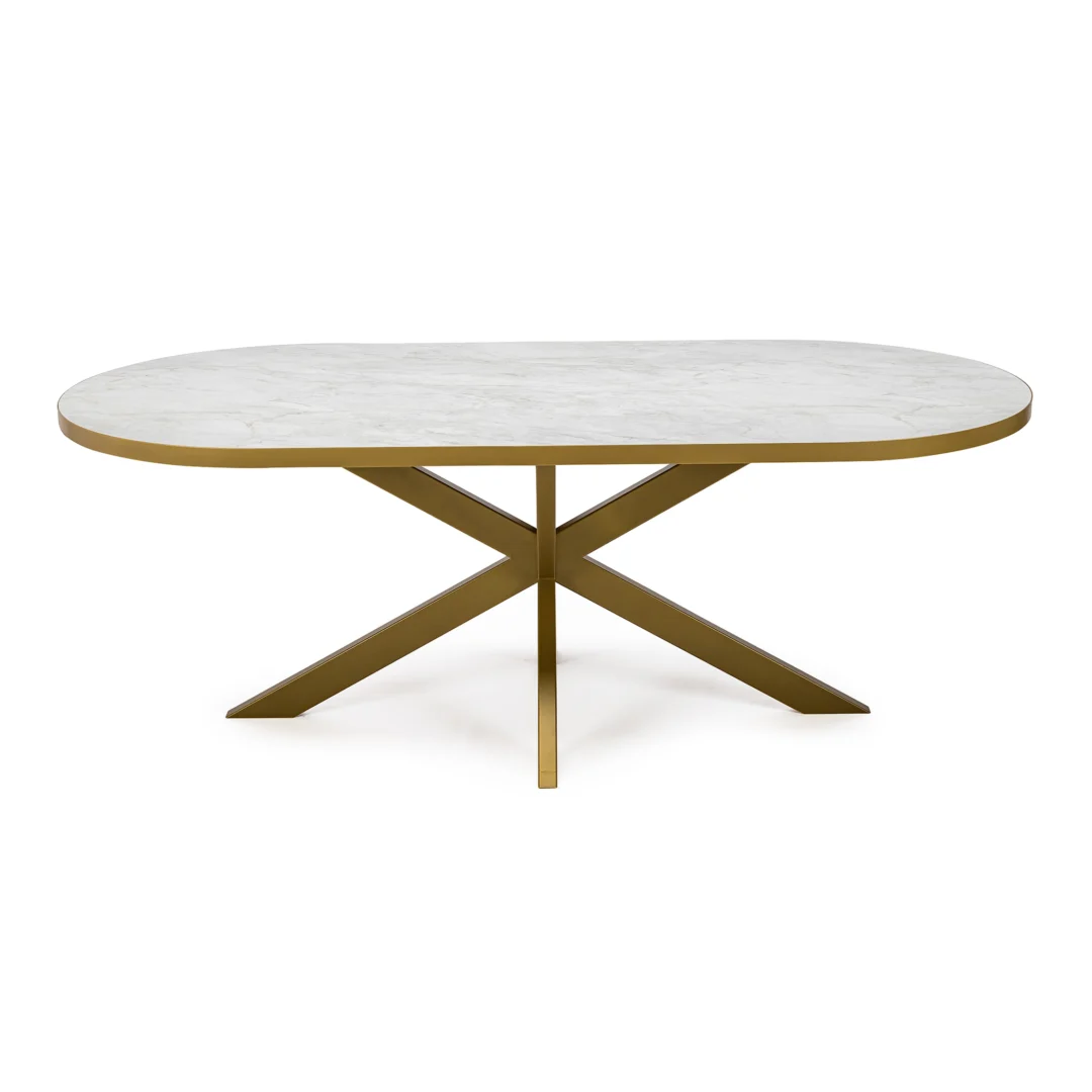 De Stalux Plat ovale eettafel 'Noud' (210x100) heeft een wit marmeren blad, gouden afgeronde rand en moderne gouden X-vormige metalen voet voor een strakke, eigentijdse look.
