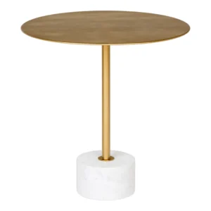 De Lecco Bijzettafel is een moderne bijzettafel met een rond blad van goudkleurig metaal, een slanke gouden steel en een cilindervormig wit marmeren onderstel van Ø51x52 cm.