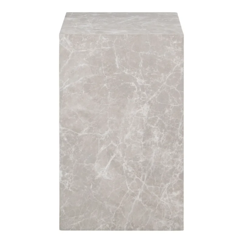 De Bijzettafel Praag is een rechthoekige bijzettafel met een beige marmerlook afwerking van 30x30x50 cm tegen een effen witte achtergrond.