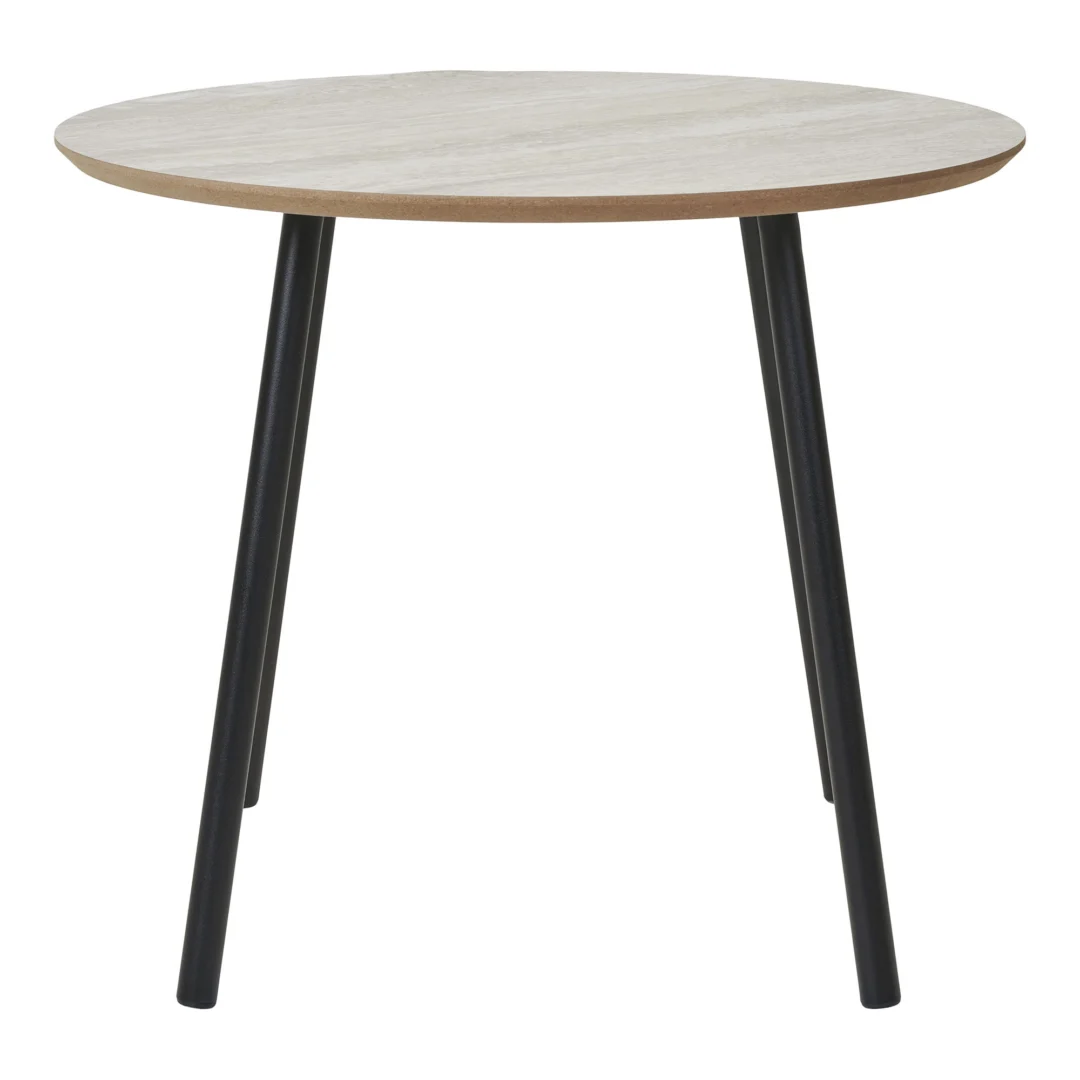 De Salontafel Beige, Zwart 55 x 55 CM Staal is een compacte ronde tafel met een lichtbeige houten blad en drie zwarte stalen schuine poten, tegen een witte achtergrond.