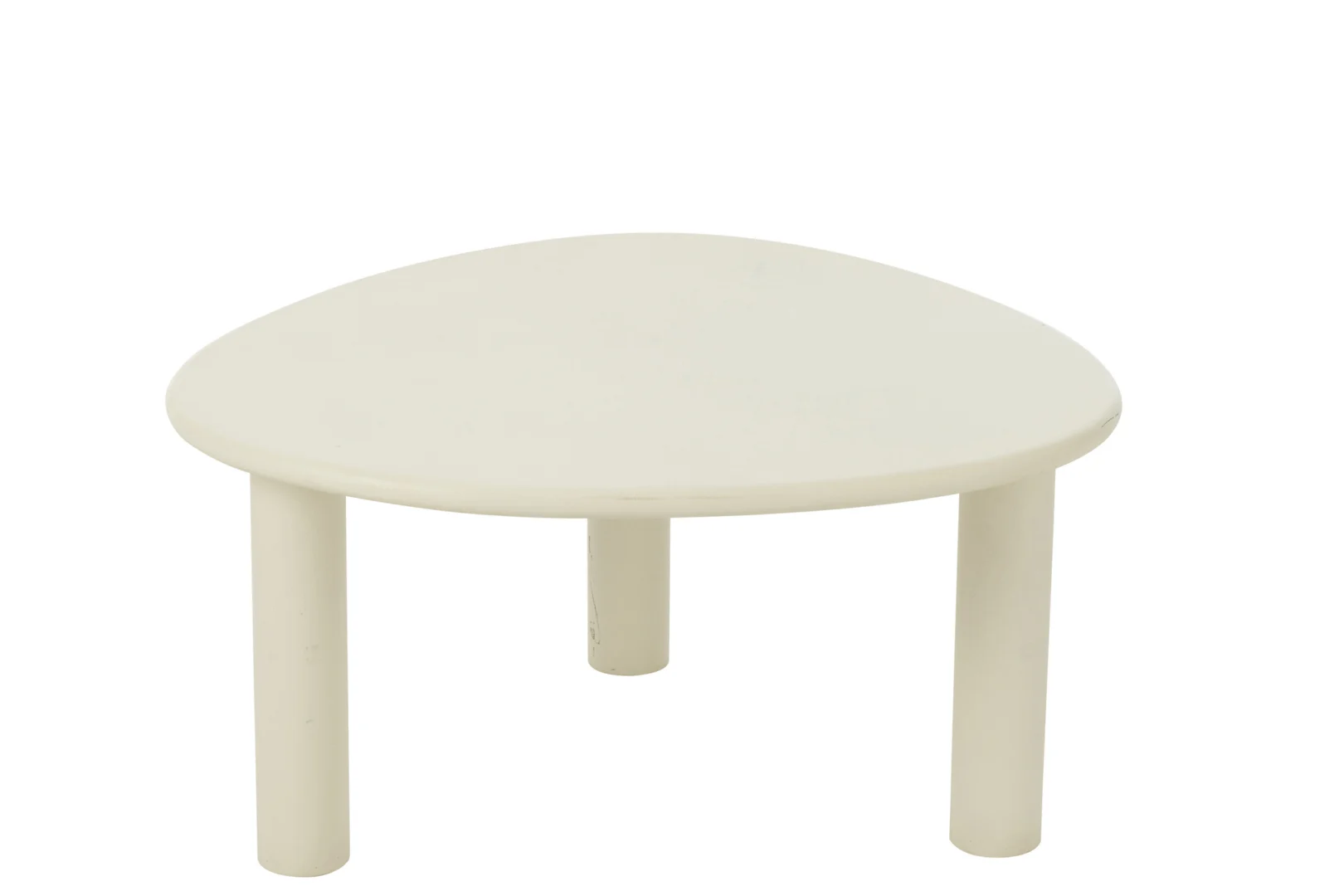 De Bijzettafel Bali Mdf/Pvc Wit Middelgroot is een moderne, gebroken witte tafel met een afgerond driehoekig blad en drie cilindrische poten, tegen een effen witte achtergrond.