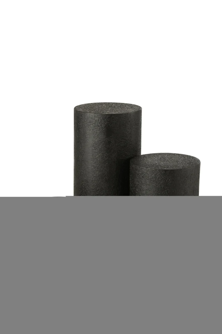 Een Salontafel Zwart 60 x 60 CM Vierkant Mdf staat rechtop tegen een witte achtergrond; een andere, kortere, gelijkaardige tafel staat ernaast. Het onderste deel van de afbeelding lijkt gedeeltelijk vervaagd.