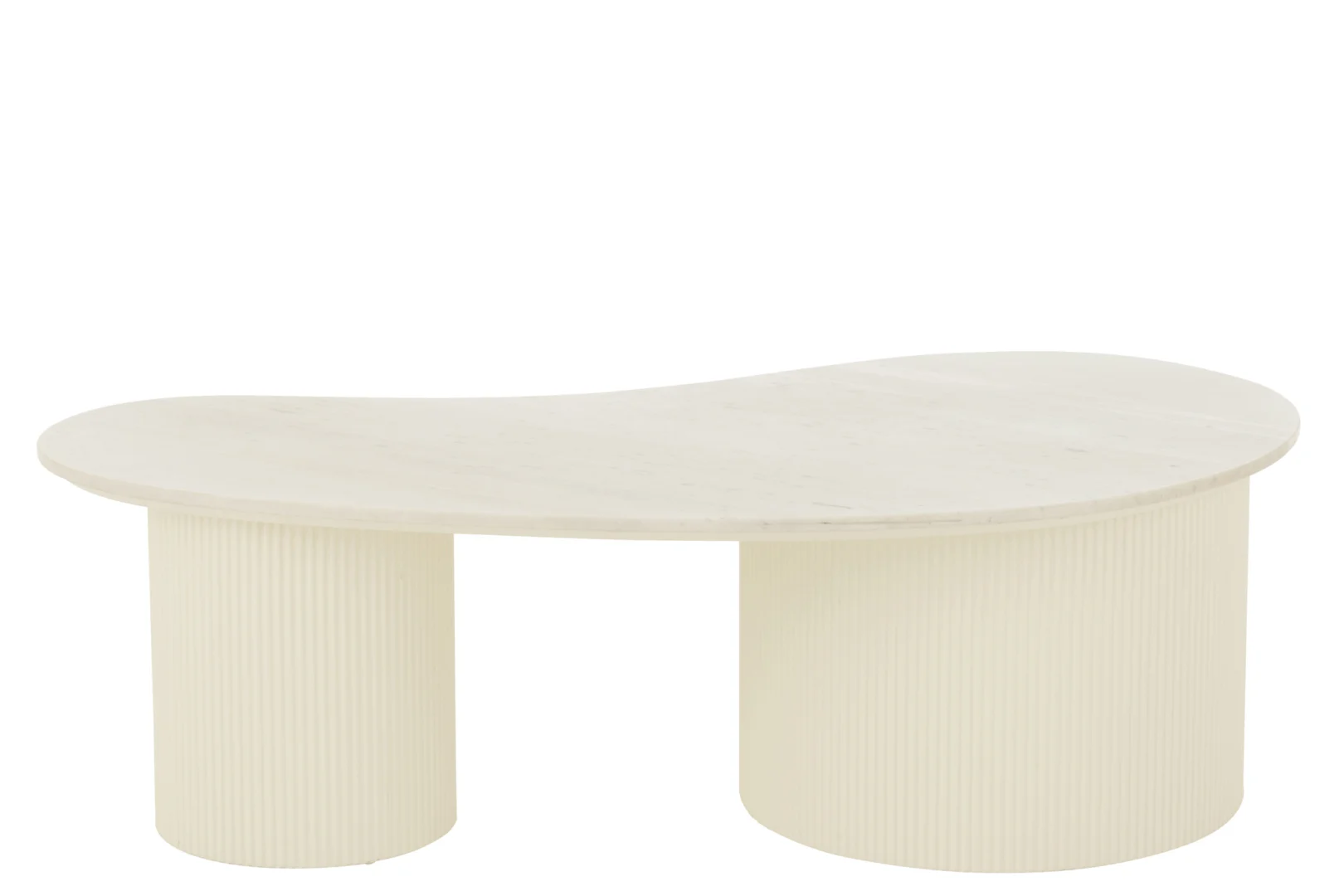 De Salontafel Roest van Wit Marmer is een moderne salontafel met een wit asymmetrisch marmeren blad en twee geribbelde cilindrische crèmekleurige poten tegen een effen witte achtergrond.