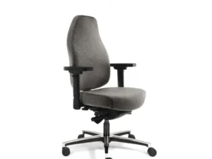 De Bureaustoel Wolvilt Fenice is een moderne ergonomische bureaustoel met grijze stoffen bekleding, verstelbare zwarte armleuningen en een chromen onderstel met vijf wielen tegen een witte achtergrond.