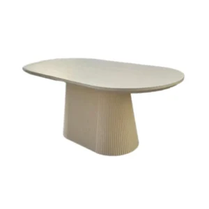 De KIMBERLY DT 160X90 + CRÈMEFINEER EGAAL is een moderne eettafel van licht hout met een afgerond rechthoekig blad en een brede geribbelde voet, tegen een effen witte achtergrond.