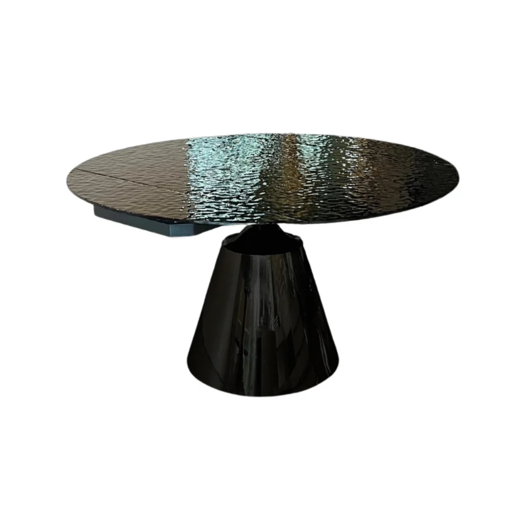 De "ROTATE DT ZWART 135/86X75" heeft een glanzend zwarte conische voet en een reflecterend, getextureerd blad van donker gehard glas, gefotografeerd tegen een witte achtergrond.