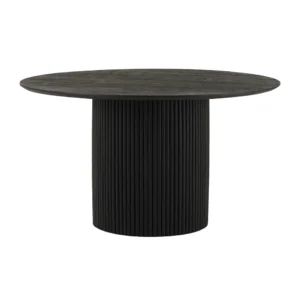 De Eettafel Ø140, Acacia Zwart is een ronde, zwarte tafel met een glad blad en een breed gecanneleerd cilindrisch onderstel, afgebeeld tegen een witte achtergrond.