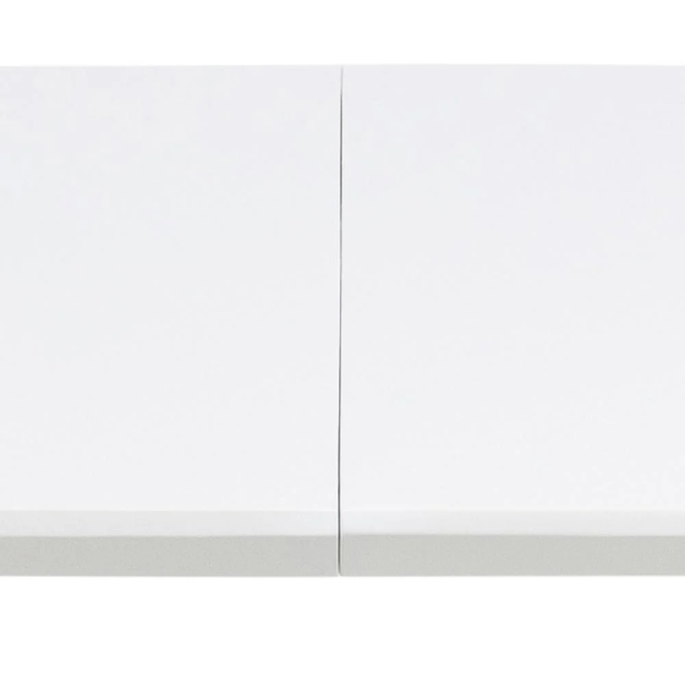 Een close-up van de Eettafel Nieuwe Sfeer 100 x 74 CM Rond, gemaakt van eikenhout, met twee witte rechthoekige vlakken naast elkaar met een zichtbare verticale naad ertussen.