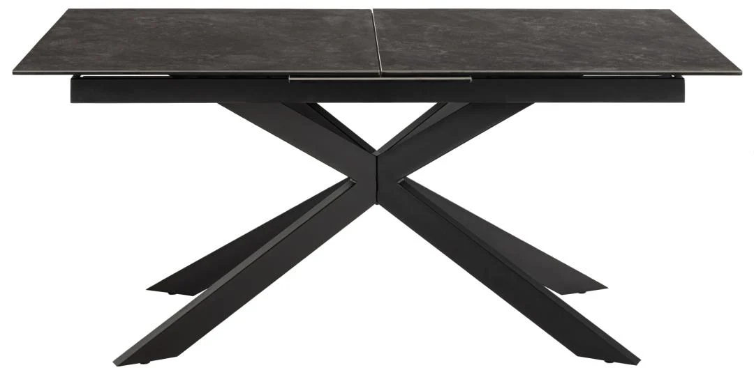 De Eettafel Irwine 90 x 76 CM Rechthoek heeft een modern rechthoekig ontwerp met een donker keramisch oppervlak en zwarte X-vormige stalen poten tegen een witte achtergrond.