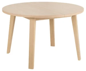 De Eettafel 120 CM Rond Spaanplaat is een ronde, lichthouten eettafel met een eenvoudig ontwerp, vier schuine poten en een middennaad die doet vermoeden dat hij uitschuifbaar is.